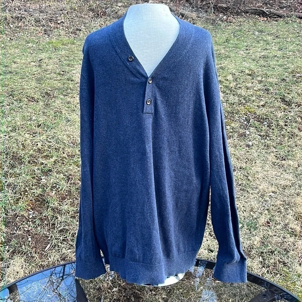 Banana Republic long sleeve sweater, Mens size XXL, blue